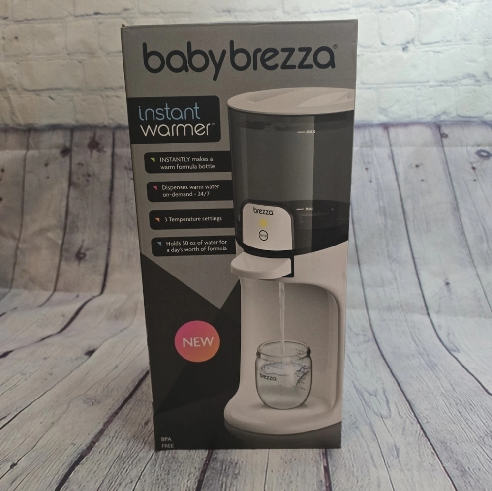 Baby Brezza Instant Baby Bottle Warmer White New opened box